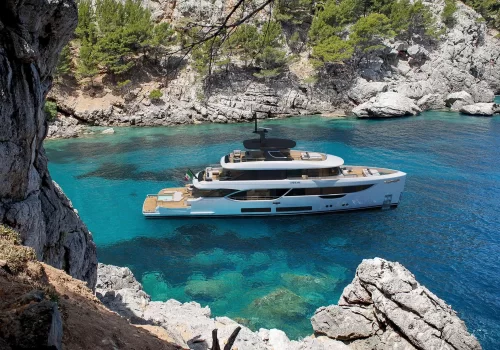 BENETTI OASIS 34M 110'